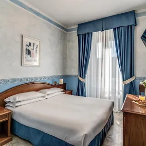 orazia.it-romehotels.com/